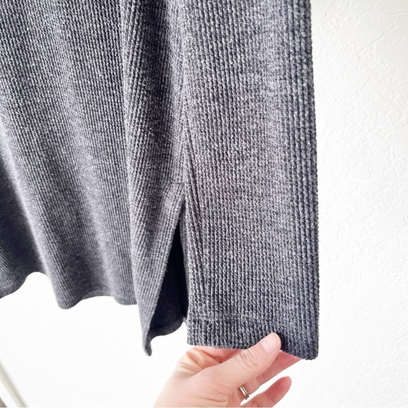 Clara Sun Woo Sweater Women's Medium Gray Thermal Waffle Knit Turtleneck Neutral - Picture 6 of 8